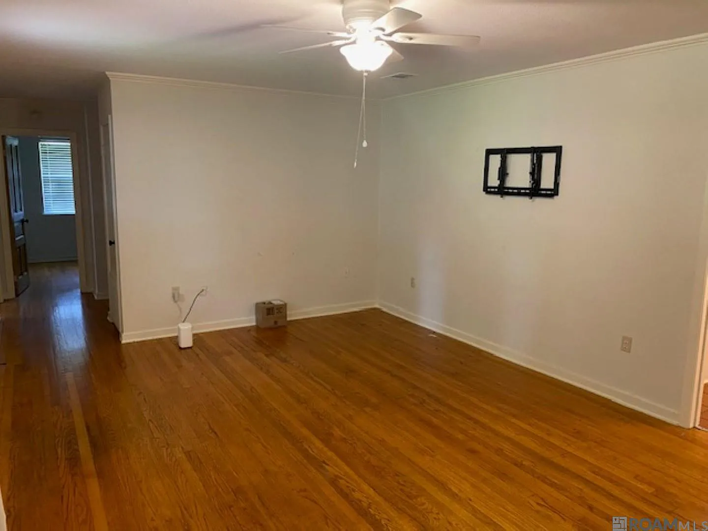 3 bed, 1400 sqft, $1,500 — Photo 2