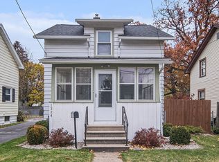 1324 E North St, Jackson, MI