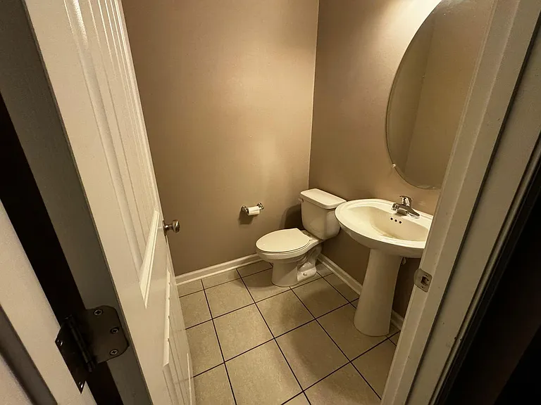 75 Walker Ct — Photo 25