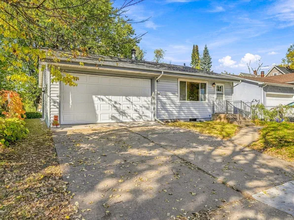711 5th Ave SE, Minneapolis, MN 55414