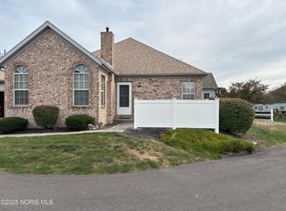 2245 Fox Run Cir, Findlay, OH 45840