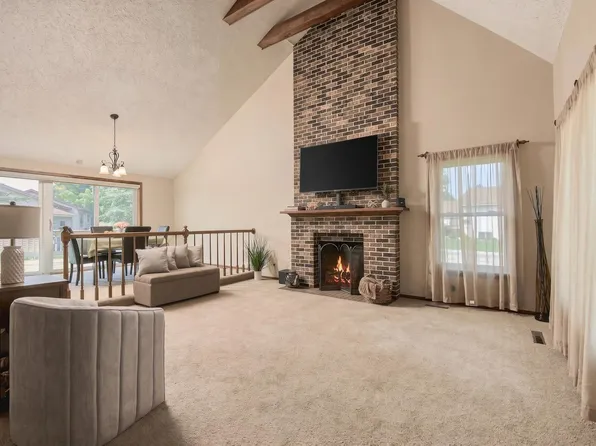 2000 9th St SW, Austin, MN 55912