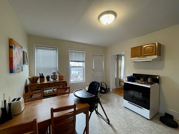 5th image of 44 Linden Ave #1R