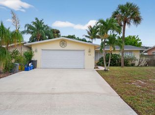 514 Riverside Drive, Palm Beach Gardens, FL 33410