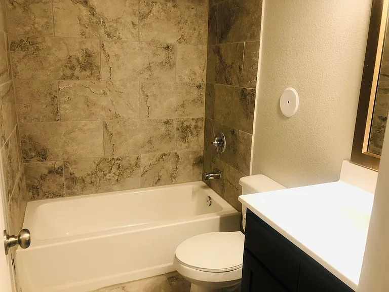 825 Whitebrush Dr — Photo 12