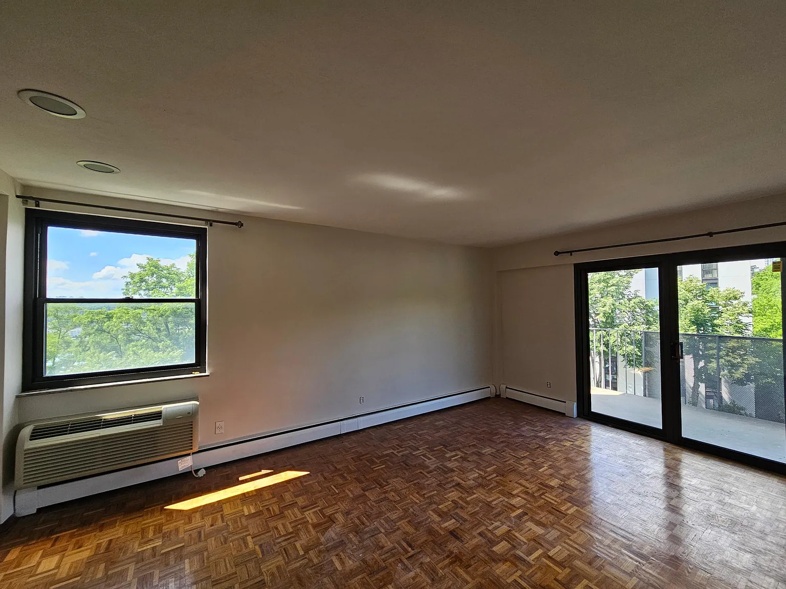 1815 William H Taft Rd — Photo 4