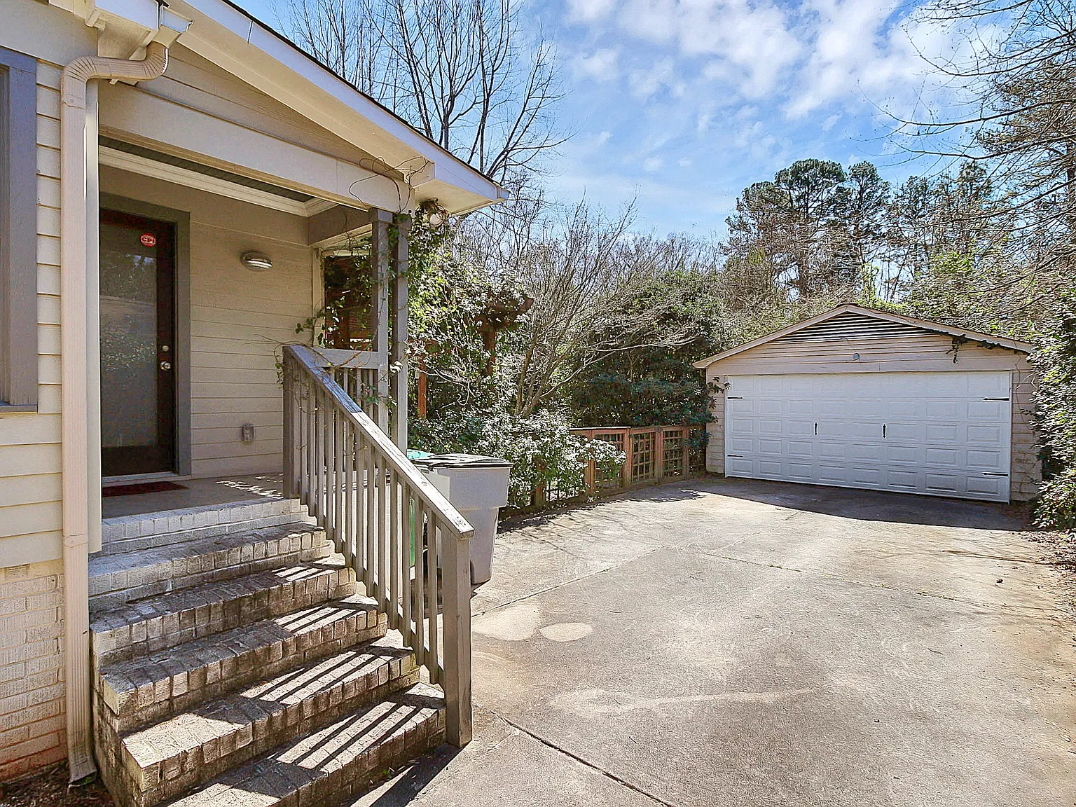 1326 Pinecrest Avenue, CLT NC 28205 - 1 — Photo 4