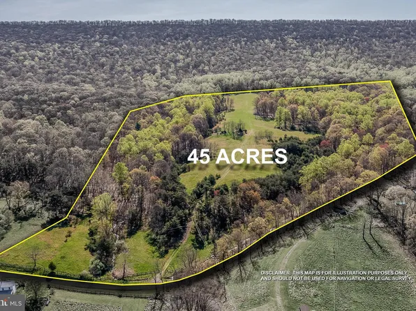 Mauzy Rd, Berkeley Springs, WV 25411