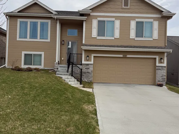 8309 Craig Ave, Omaha, NE 68122