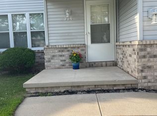 934 Estes Dr, De Pere, WI 54115