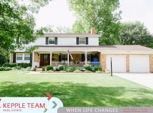 914 W Oakglen Dr, Peoria, IL