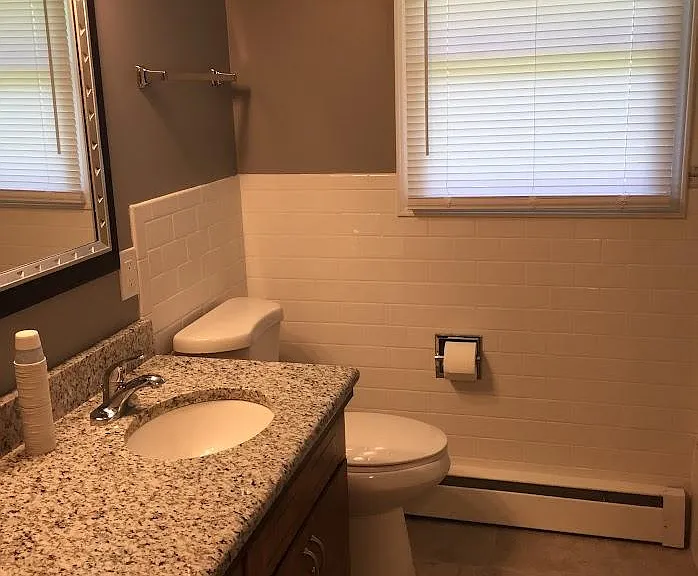 1024 W Lorain St — Photo 14
