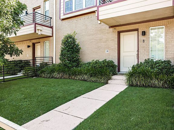 2nd image of 5820 Bryan Pkwy Unit 20