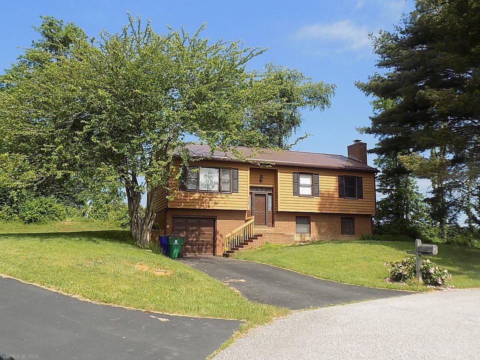 1st image of 2105 Linden Ct