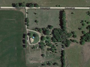 13606 Cottontail Rd, Harveyville, KS 66431
