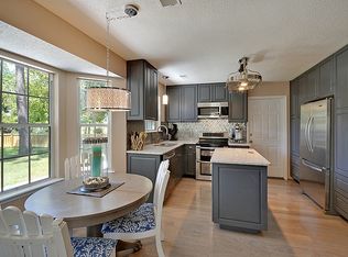1276 Center Lake Dr, Mount Pleasant, SC 29464