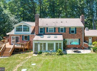 41272 Stone School Ln, Leesburg, VA 20175