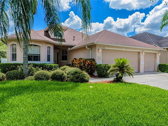 2nd image of 2324 Shirecrest Cove Way