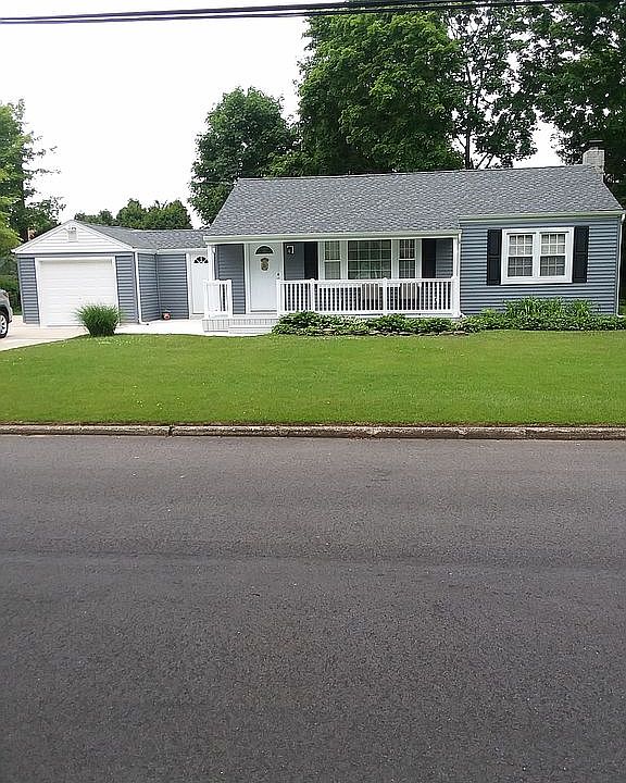 Call owner at 631-617-3607