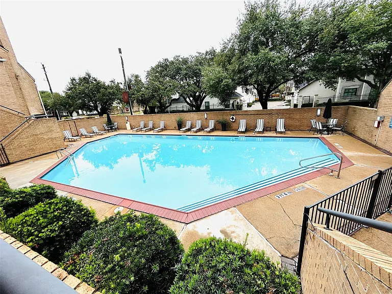 5200 Weslayan St #311 — Photo 3