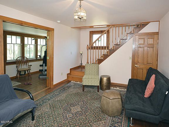 3rd image of 51517 Fish Lake Dr