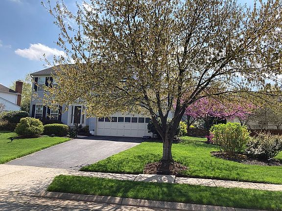 3rd image of 43081 Stonecottage Pl