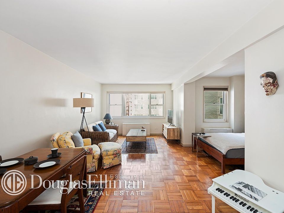 1st image of 100 W 57th St #17M