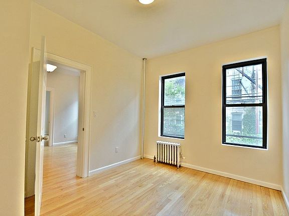 3rd image of 243 13th St APT 4