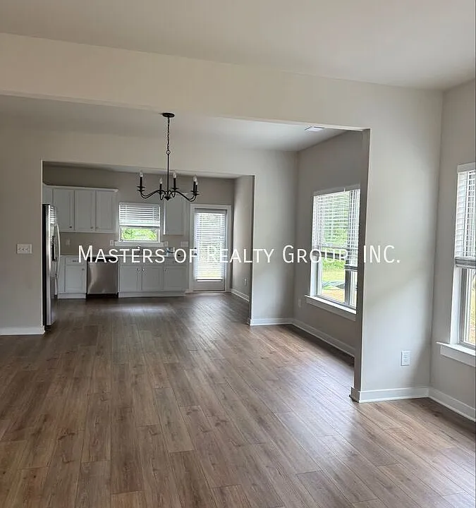 200 Avalon Way