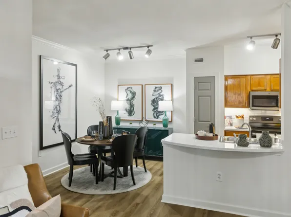 The Boulevard at Deer Park