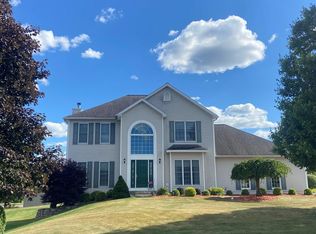 2 Turnberry Dr, Horseheads, NY 14845