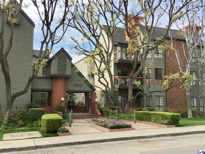 1313 Valley View Rd APT 305, Glendale, CA, 91202