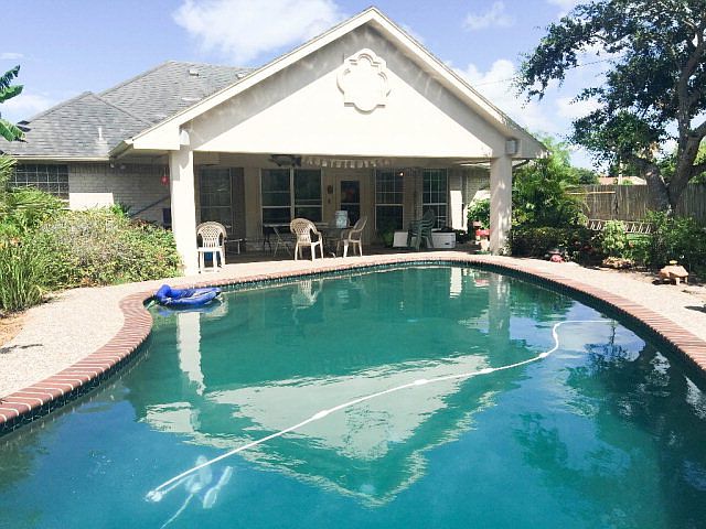 1st image of 1001 Orange Ln