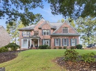 5930 Westcroft Ln, Cumming, GA 30040