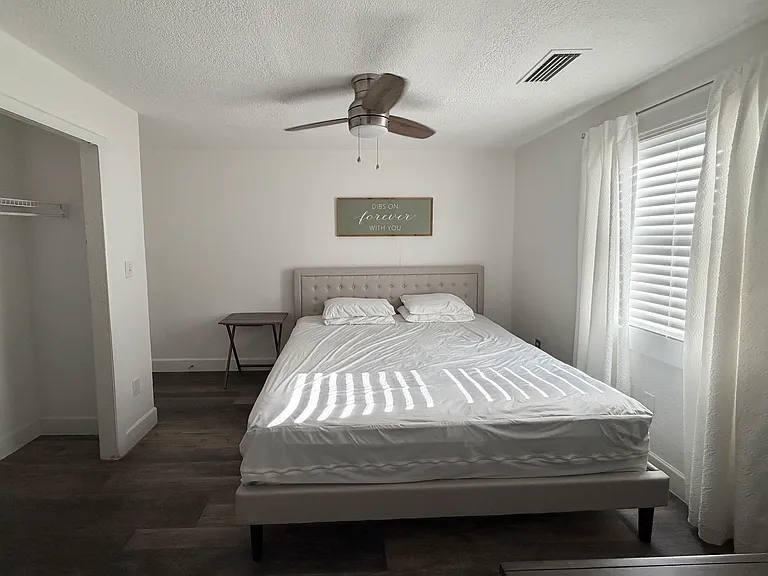 734 New York St #734 — Photo 17