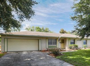 3230 Laurel Dr, Mount Dora, FL 32757