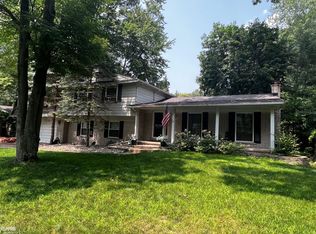 16273 Timberview Dr, Clinton Township, MI 48036