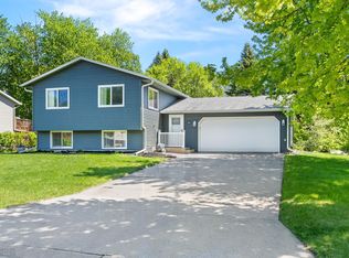3003 15th Ave S, Moorhead, MN 56560