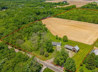8363 Carl Springs Rd, Wapella, IL 61777