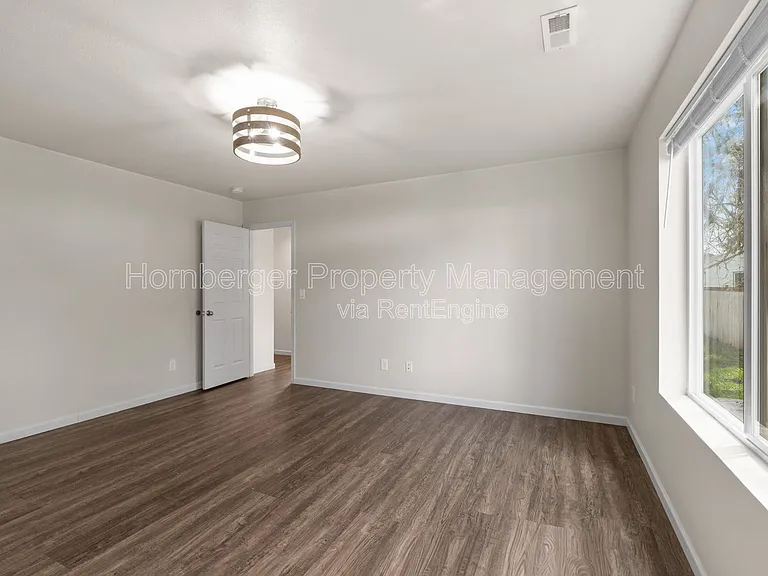 14420 E Heroy Ln — Photo 13
