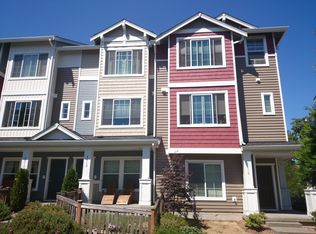 2812 SW Bataan St, Seattle, WA 98126