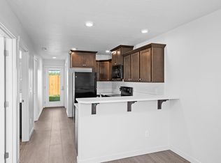 McKenzie Meadows Village, Sisters, OR 97759
