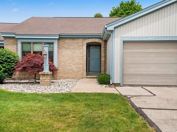 4872 Appletree Ln, Bay City, MI 48706