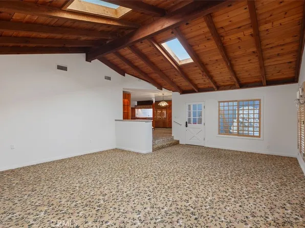 722 N Clinton St, Orange, CA 92867