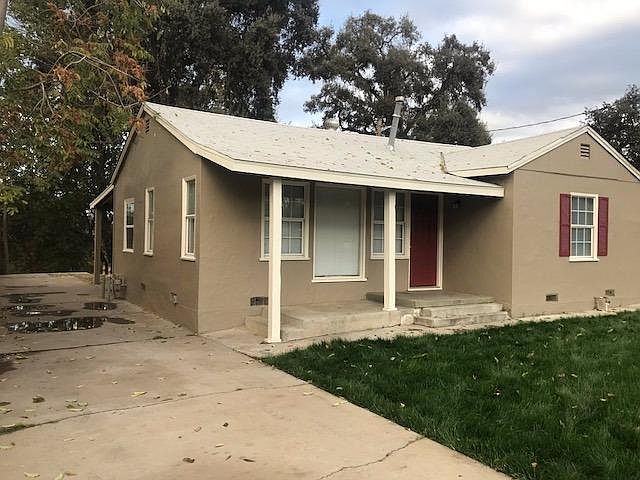 1st image of 2437 N Parkdale Dr