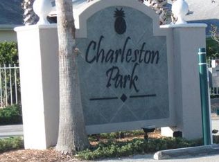 2240 Charleston Park Dr, North Port, FL 34287