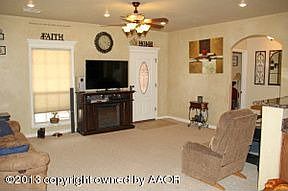 5th image of 7907 El Paso Dr