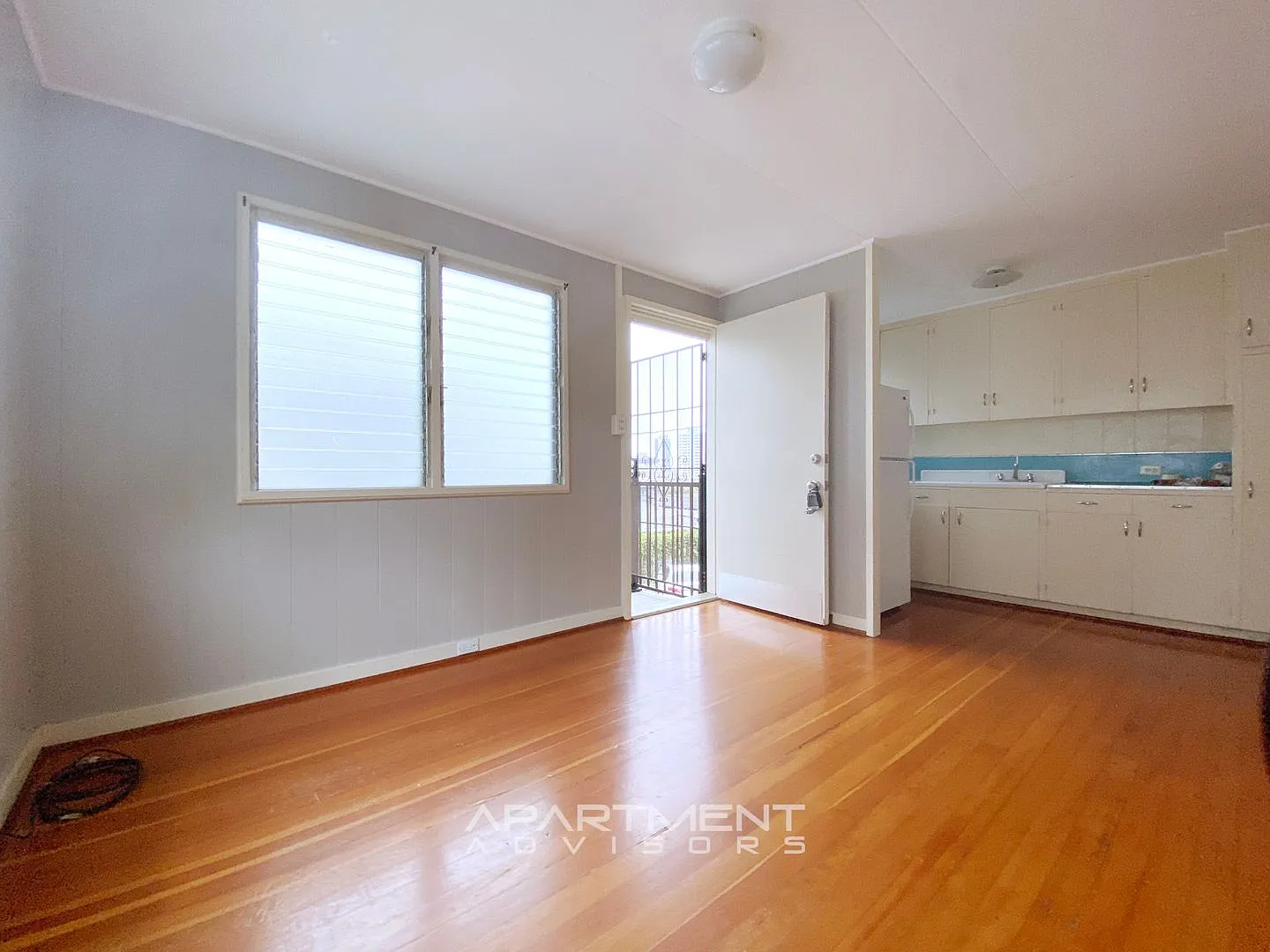 1089 Karratti Lane — Photo 2