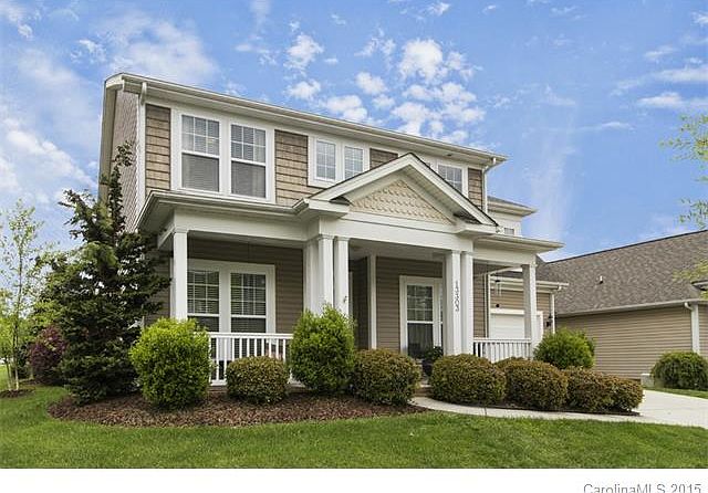1st image of 13303 Centerview Ln