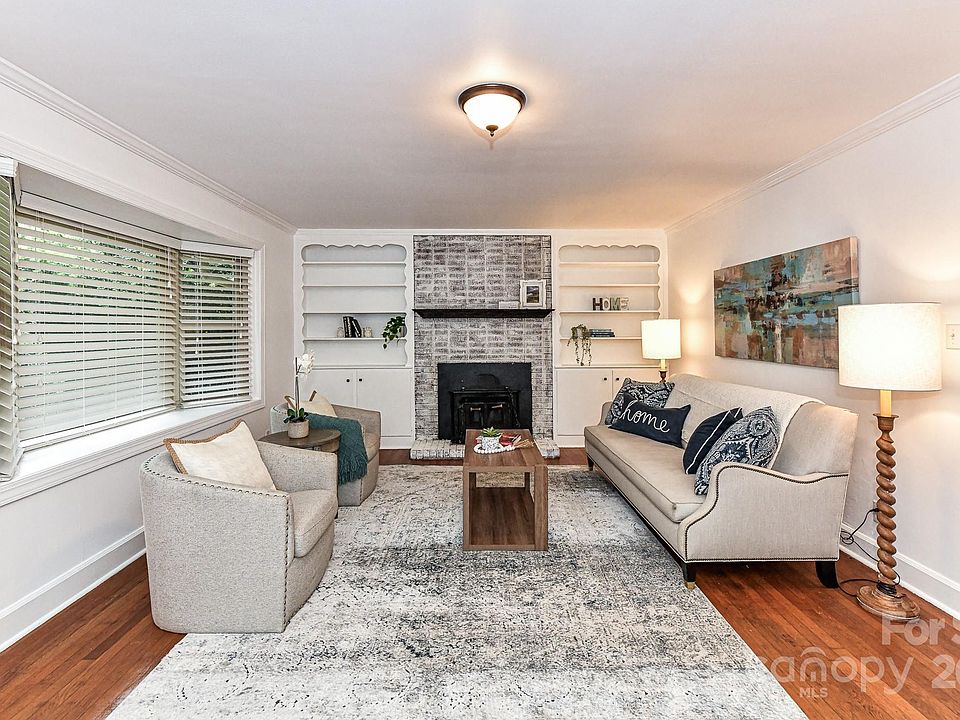 1st image of 212 Ruby Ln